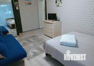 1-к квартира, посуточно, 38м2, 5/9 этаж