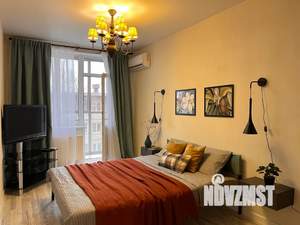 1-к квартира, посуточно, 43м2, 4/10 этаж