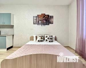 Студия квартира, посуточно, 35м2, 6/25 этаж