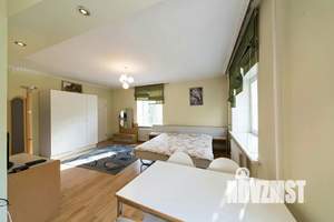 Студия квартира, посуточно, 45м2, 2/5 этаж