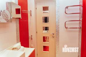 3-к квартира, посуточно, 100м2, 1/1 этаж