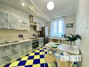2-к квартира, посуточно, 62м2, 19/25 этаж