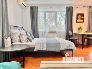 Студия квартира, посуточно, 31м2, 2/5 этаж