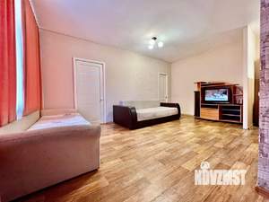 2-к квартира, посуточно, 47м2, 1/1 этаж