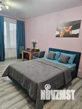 Студия квартира, посуточно, 33м2, 13/25 этаж