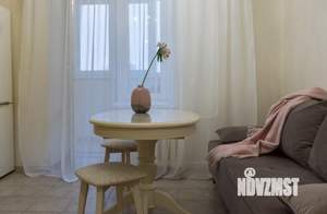 1-к квартира, посуточно, 43м2, 1/1 этаж