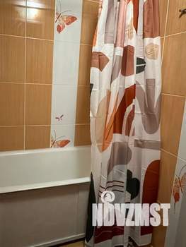 1-к квартира, посуточно, 42м2, 10/10 этаж