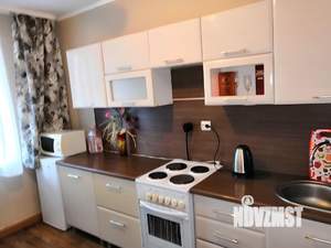 1-к квартира, посуточно, 43м2, 6/12 этаж