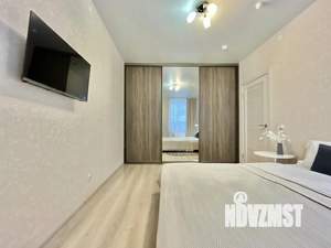 1-к квартира, посуточно, 43м2, 1/1 этаж