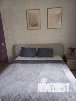 Студия квартира, посуточно, 35м2, 9/25 этаж