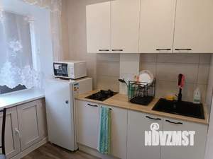 1-к квартира, посуточно, 30м2, 3/5 этаж