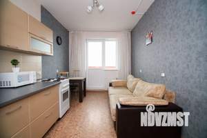 1-к квартира, посуточно, 47м2, 22/25 этаж