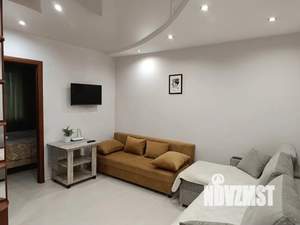 2-к квартира, посуточно, 42м2, 8/9 этаж