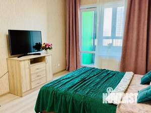 1-к квартира, посуточно, 49м2, 11/25 этаж