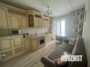2-к квартира, посуточно, 66м2, 3/25 этаж