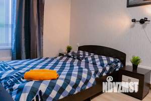 Студия квартира, посуточно, 45м2, 14/25 этаж