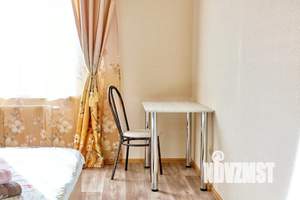 2-к квартира, посуточно, 44м2, 1/1 этаж