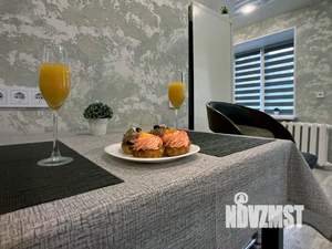 Студия квартира, посуточно, 31м2, 1/6 этаж