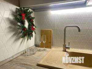 Студия квартира, посуточно, 38м2, 20/25 этаж