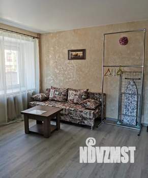 1-к квартира, посуточно, 43м2, 2/9 этаж