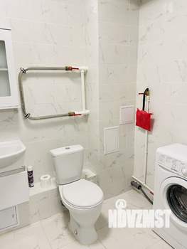 1-к квартира, посуточно, 44м2, 1/25 этаж