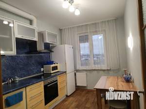 1-к квартира, посуточно, 38м2, 3/9 этаж