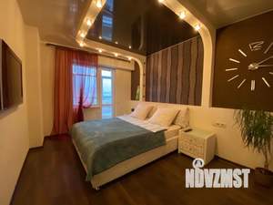 2-к квартира, посуточно, 65м2, 21/25 этаж