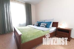 1-к квартира, посуточно, 37м2, 12/25 этаж