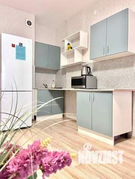 Студия квартира, посуточно, 37м2, 6/28 этаж