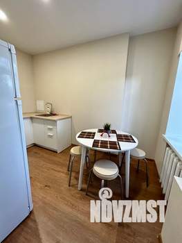 3-к квартира, посуточно, 60м2, 2/4 этаж