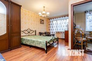 1-к квартира, посуточно, 35м2, 3/5 этаж