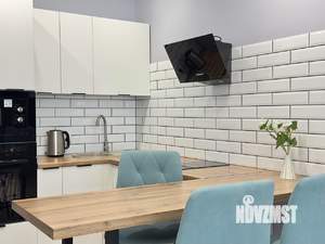 1-к квартира, посуточно, 50м2, 1/1 этаж