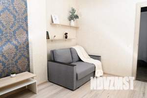 1-к квартира, посуточно, 40м2, 12/25 этаж