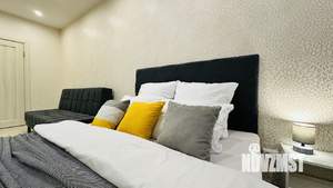 1-к квартира, посуточно, 49м2, 3/8 этаж