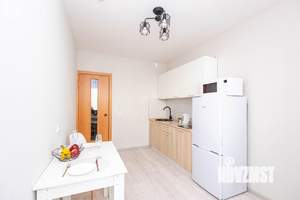 1-к квартира, посуточно, 38м2, 1/1 этаж