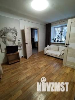 2-к квартира, посуточно, 50м2, 1/5 этаж