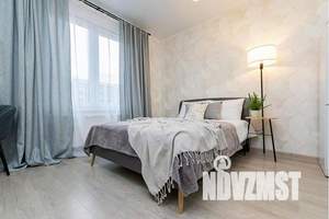 1-к квартира, посуточно, 25м2, 12/18 этаж