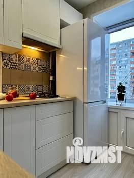 1-к квартира, посуточно, 32м2, 4/5 этаж