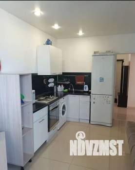 2-к квартира, посуточно, 42м2, 8/17 этаж