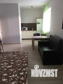 Студия квартира, посуточно, 35м2, 12/23 этаж