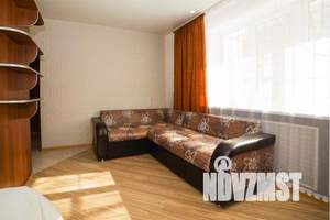 1-к квартира, посуточно, 42м2, 1/9 этаж