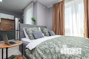Студия квартира, посуточно, 30м2, 11/15 этаж