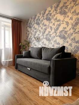 2-к квартира, посуточно, 50м2, 11/18 этаж