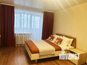 1-к квартира, посуточно, 45м2, 4/10 этаж