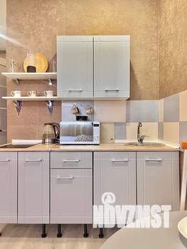 Студия квартира, посуточно, 28м2, 13/16 этаж