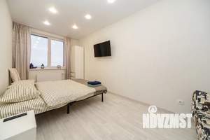 1-к квартира, посуточно, 40м2, 22/26 этаж