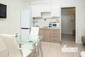 1-к квартира, посуточно, 33м2, 1/1 этаж