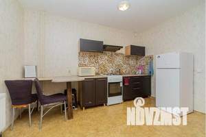 1-к квартира, посуточно, 31м2, 7/25 этаж