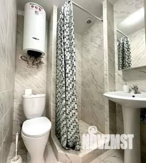 Студия квартира, посуточно, 18м2, 1/9 этаж