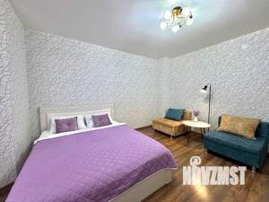 1-к квартира, посуточно, 35м2, 6/24 этаж